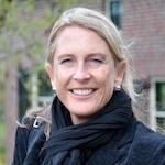 Een portretfoto van Carla van der Weerdt